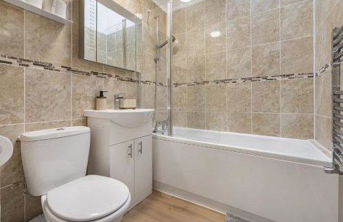 Beautiful 3 bedroom house, Laindon, Basildon. - Foto 13