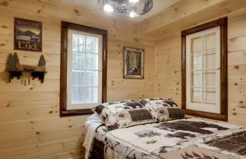 Peaceful Nature Escape on Little Portage Lake! - Foto 15