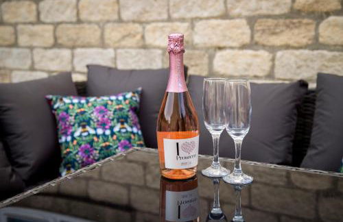 Oak House - sleeps 10 with Bar & Games room - Foto 42