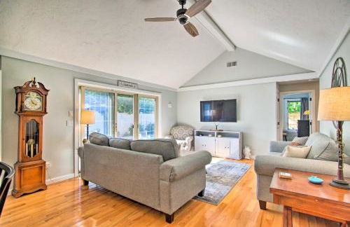 2 Mi to Beach Retreat with Pool and Grill in Mashpee! - Photo 4