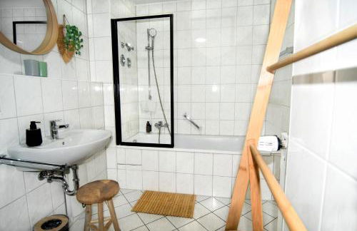 Stilvolle 3-Zimmer-Wohnung für business und family bis 6 Personen - Foto 12