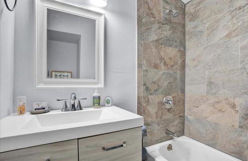 Heart of Pocono Mtn 3bd 2ba Gameroom Pocono Raceway - Foto 15