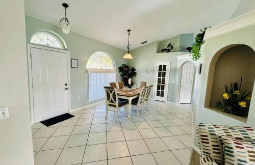 Amazing 3/2 Vacation Home With Private Pool!! - Foto 8