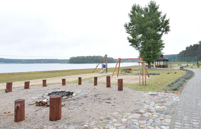 Cottage by Kiedrowickie Lake With Boat Access - Foto 19