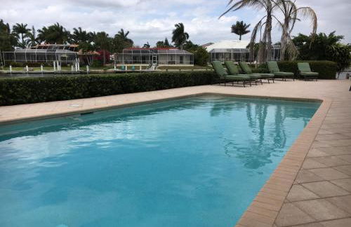 Villa Marco Island - Photo 33