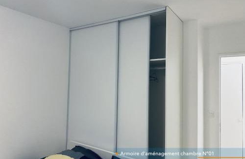 Appartement parisien neuf, moderne avec une grande salon, 2 chambres, 3 lits, parking gratuit, 15min de Paris et 13 min aéroport Orly - Foto 11