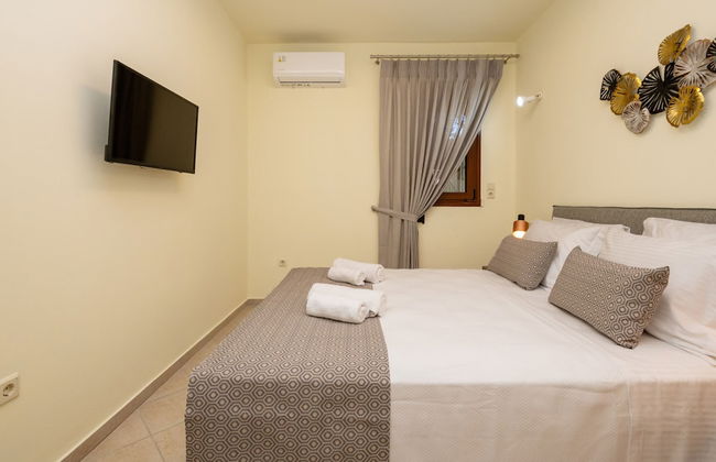 Villa Seragio - With 60m Private Pool - Foto 19