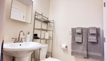 Cozy Corner 10mins to Downtown - Foto 4