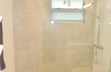 2BR in Heart of SoBe with Parking - Foto 14