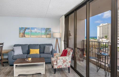 7FL Remodeled, Close to Beach & Dining with Free Parking - Photo 36