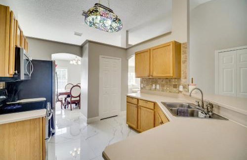 Spacious Home with Yard 8 Mi to Wabasso Beach - Foto 5