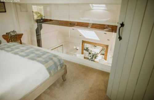 Lyme Tree Farm Cottages - Hotching Barn and Knockstone Cottage - Foto 70