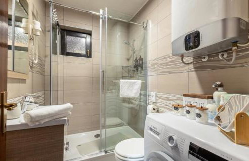 Amazing Home In Novo Zvecevo With Sauna - Foto 33