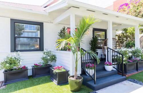 Little Italy 3BD Home with Huge Patio & Backyard - Foto 18