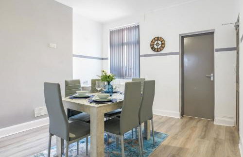 Contractor Luxury Home - Long Stays - 4 Bedrooms - Sleep 8 - Zip & Link Beds - Ultra Fast WiFi - Free Parking - Foto 24