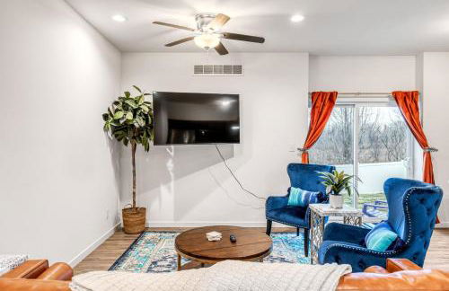 Spacious 2 bedroom/2.5 bathroom Townhome - Foto 45