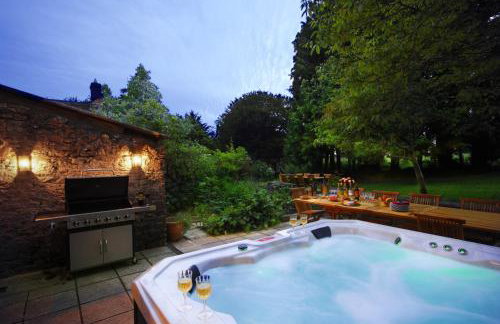 Topside House - Beautiful 7 bedroom house with hottub wifi and parking near Bath Wells Frome - Foto 60