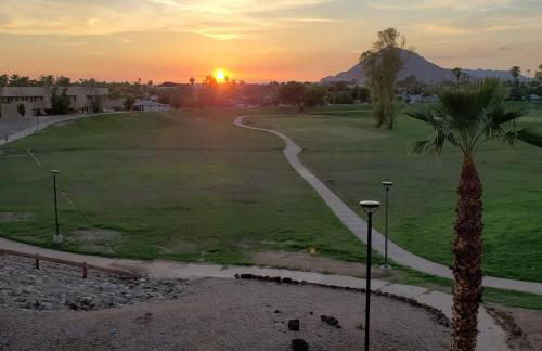 Condo with Golf Course & Camelback Mountain Views - Foto 1