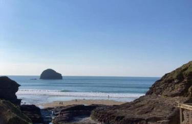 Praxis Trebarwith Strand - Foto 26