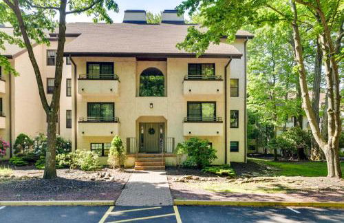 1 Mi to Big Boulder Lakefront Unit with Pool Access - Foto 29