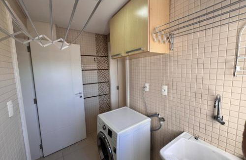 Apartamento Luxo Centro com Suíte, Sacada, Garagem, Garage - Foto 17