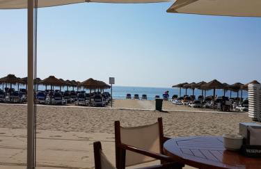 TOPLAGE Marbella Neubau Luxus-Apartment, Strand und Altstadt in Minuten zu Fuss - Photo 44