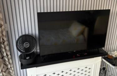 Studio Flat - Photo 9