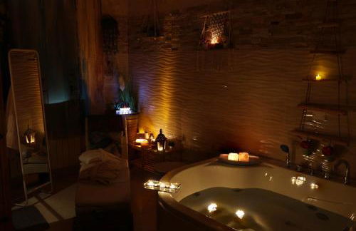 Suite Haven in Venice with private SPA - Photo 11