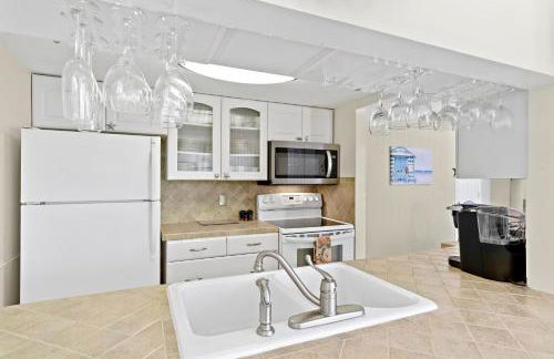 Madeira Beach Condo - Foto 6