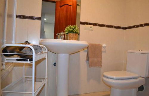 Precioso Apartamento en primera linea de playa con terraza muy luminoso - Caleta del Puerto - Photo 16