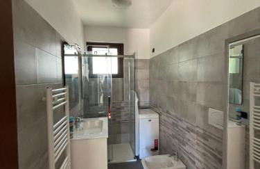 Lake Lodge - Photo 7