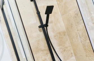 La Trilogie Choletaise Netflix, Prime Video, Disney plus - Foto 24