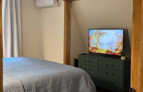 Secluded with Hot tub, Pool table, Arcade, Fishing andTheater Room - Photo 59