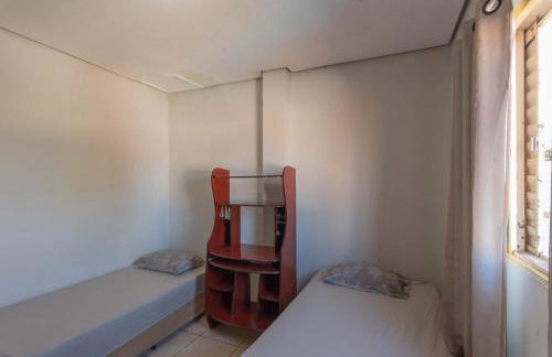 Casa com Piscina e Churrasqueira no Parque Fehr - Foto 18