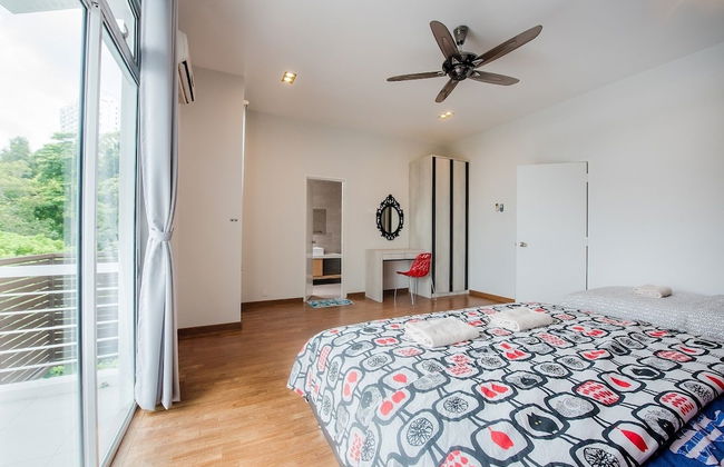 New Corner Shamrock Beach Villas Seaview - Photo 8