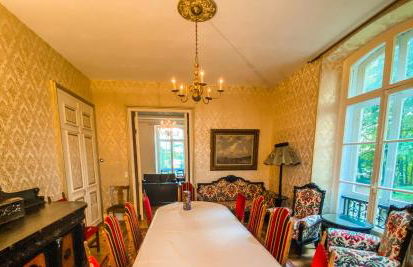 Private Castle with Park - Château Guillermo - Foto 3