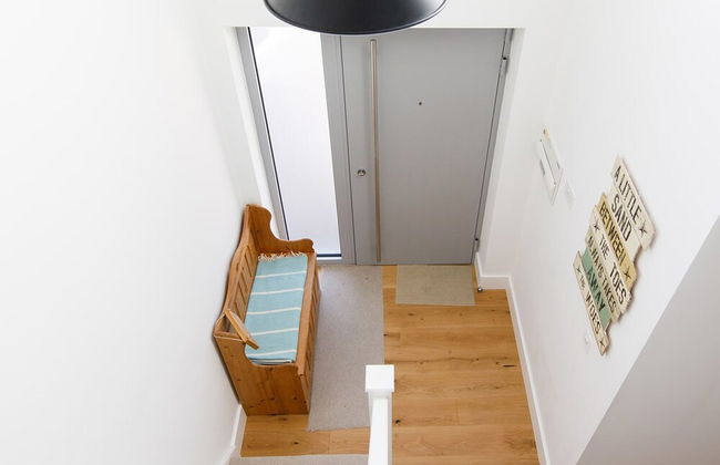 Delightful Seaside Hideaway 5 Mins to Beach - Photo 29