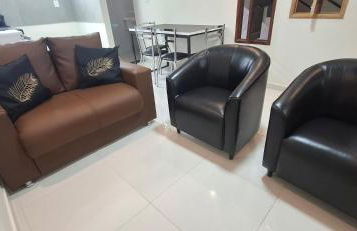 Espaço inteiro prox do aeroporto com ar cond e chuv elétrico - Foto 26