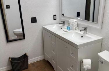 5 BR home with pool and outdoor fun - Foto 3