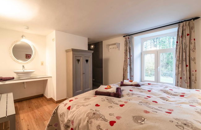 Luxurious Farmhouse Near Forest in Anhee - Foto 20