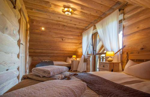 Chatka Ustrzyki - Foto 80