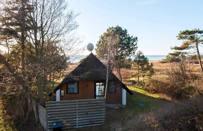 Quaint Holiday Home in Sjaellands Odde near Sea - Photo 16