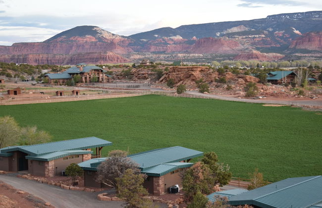 Cougar Ridge Resort, LLC - Photo 1