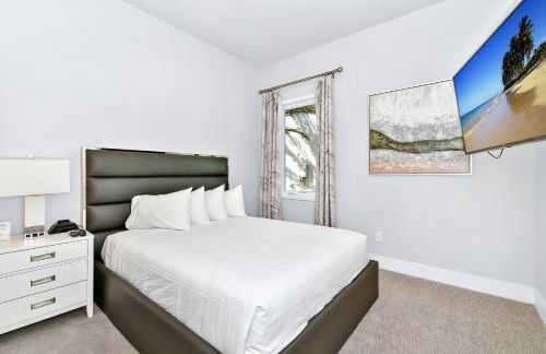 Contemporary Condo With Pool Table Near Disney With Resort & Waterpark Access - B27-212 - Foto 9