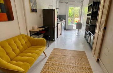 Le Chorier- Appartement Centre ville avec Jardin - Foto 15