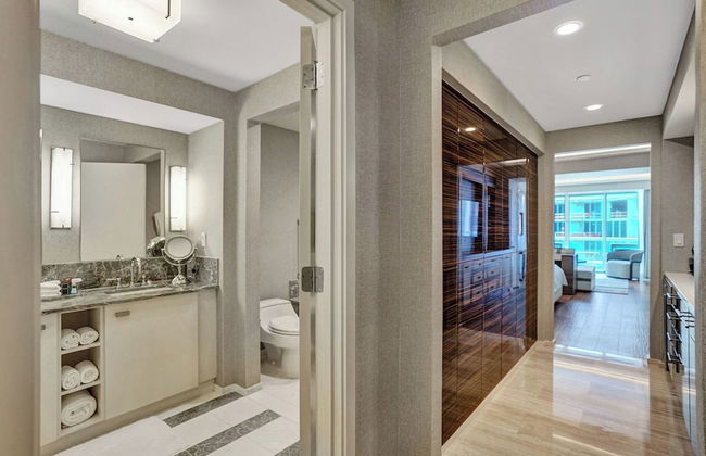 Luxury Beachfront Studio-with Daily Cleaning - Foto 14