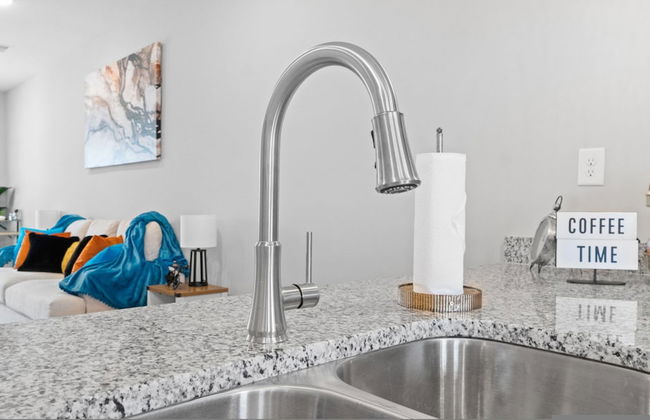 Sapphire Oasis A Luxurious Townhouse Retreat Near Nashville Ft Campbell - Foto 30