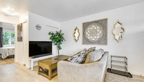 Walk to Parks Snug Soldotna Sanctuary! - Foto 4