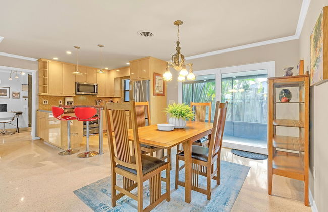 Chic 3BR Sanctuary Steps From The Drive Paradise - Foto 3