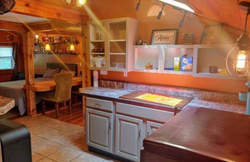 Beer City Room - Heart of West Asheville - Foto 9